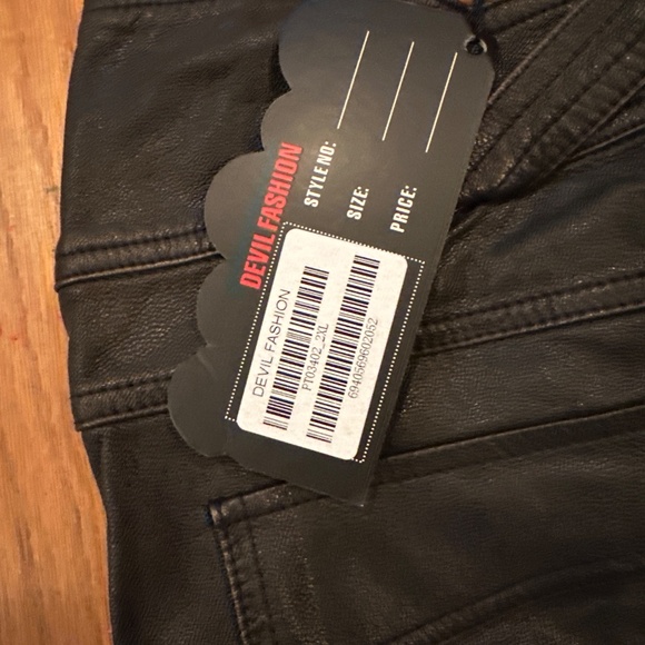 Osmosis Steampunk Leather Pants - Picture 5 of 5